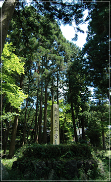 日本最古の生身天満宮は、合格梅・勝栗をはじめ、合格祈願お守りで有名な神社です。詳しくは生身天満宮公式サイトへ